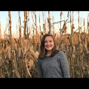 Meet your Posher, Emma